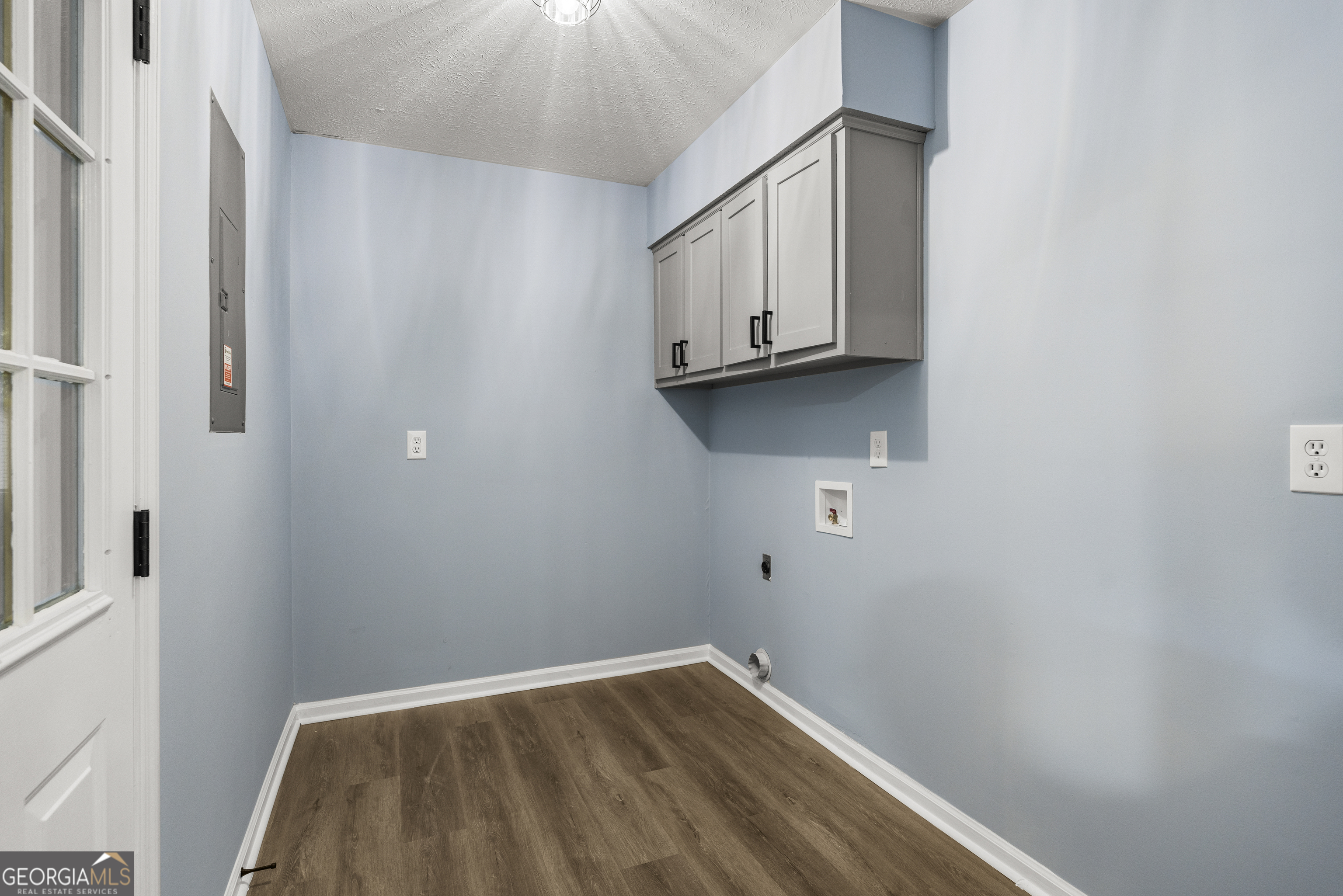 6020 Whitehaven Drive Property Photo 19