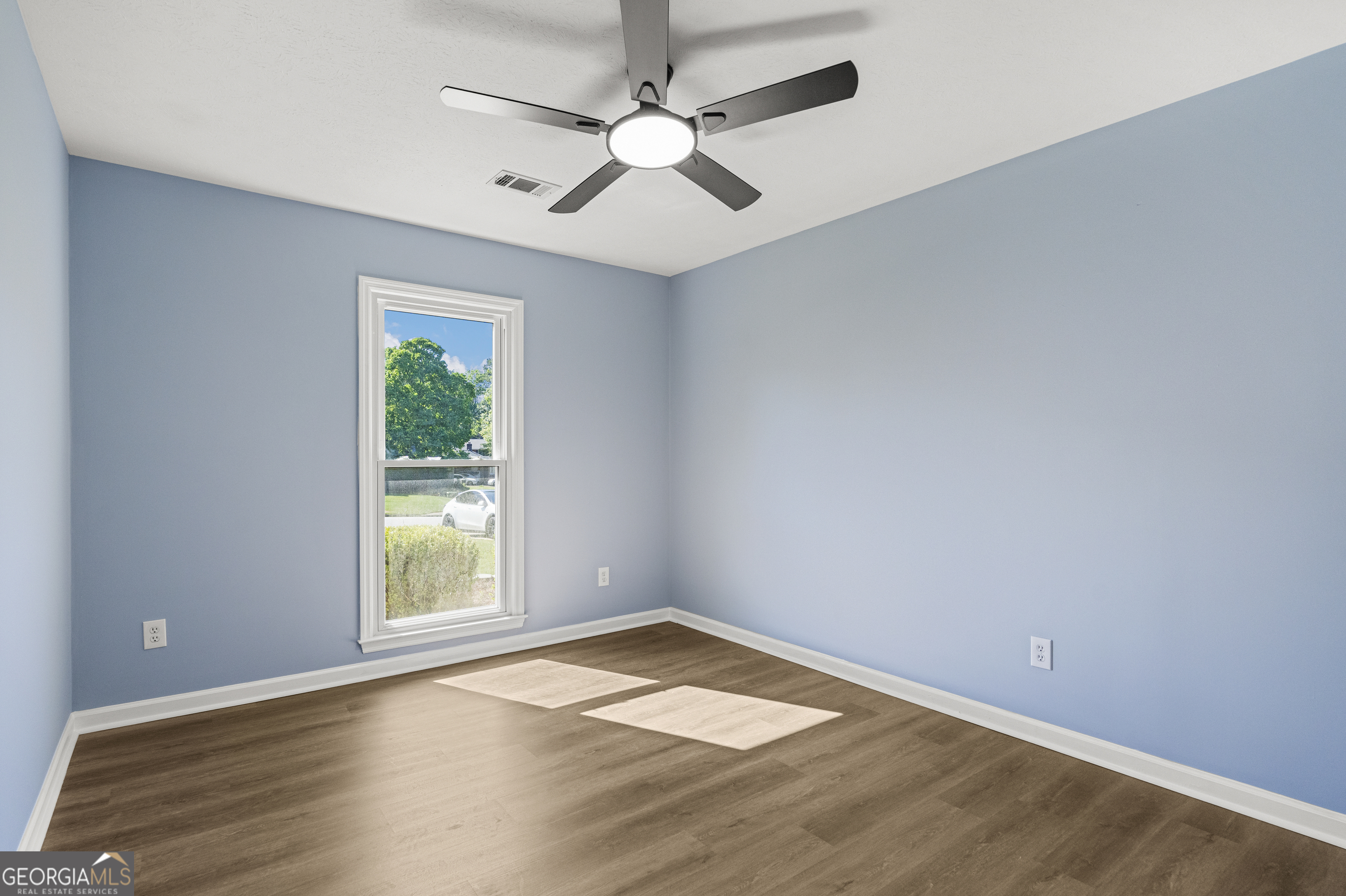 6020 Whitehaven Drive Property Photo 21