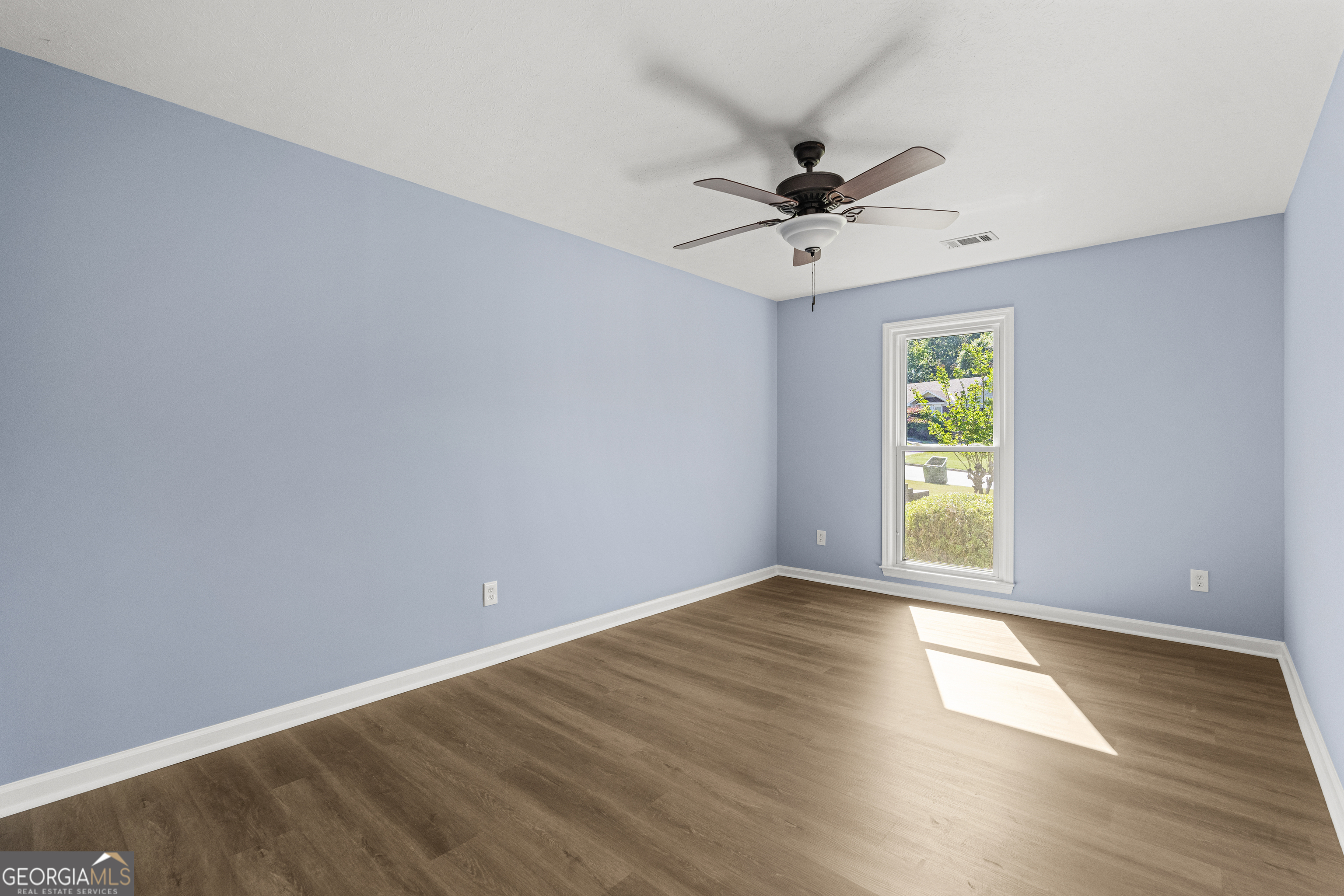 6020 Whitehaven Drive Property Photo 24