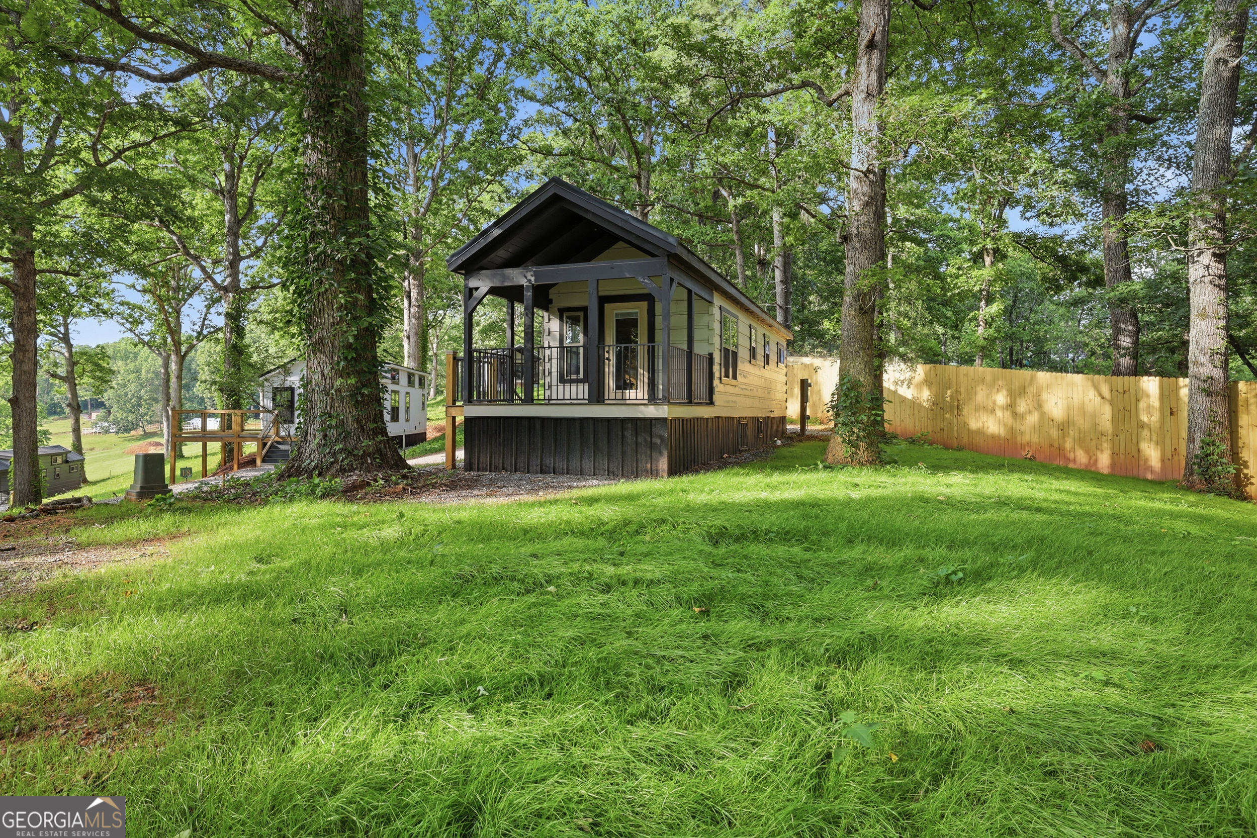 527 Saunders Lot 19 Property Photo 2