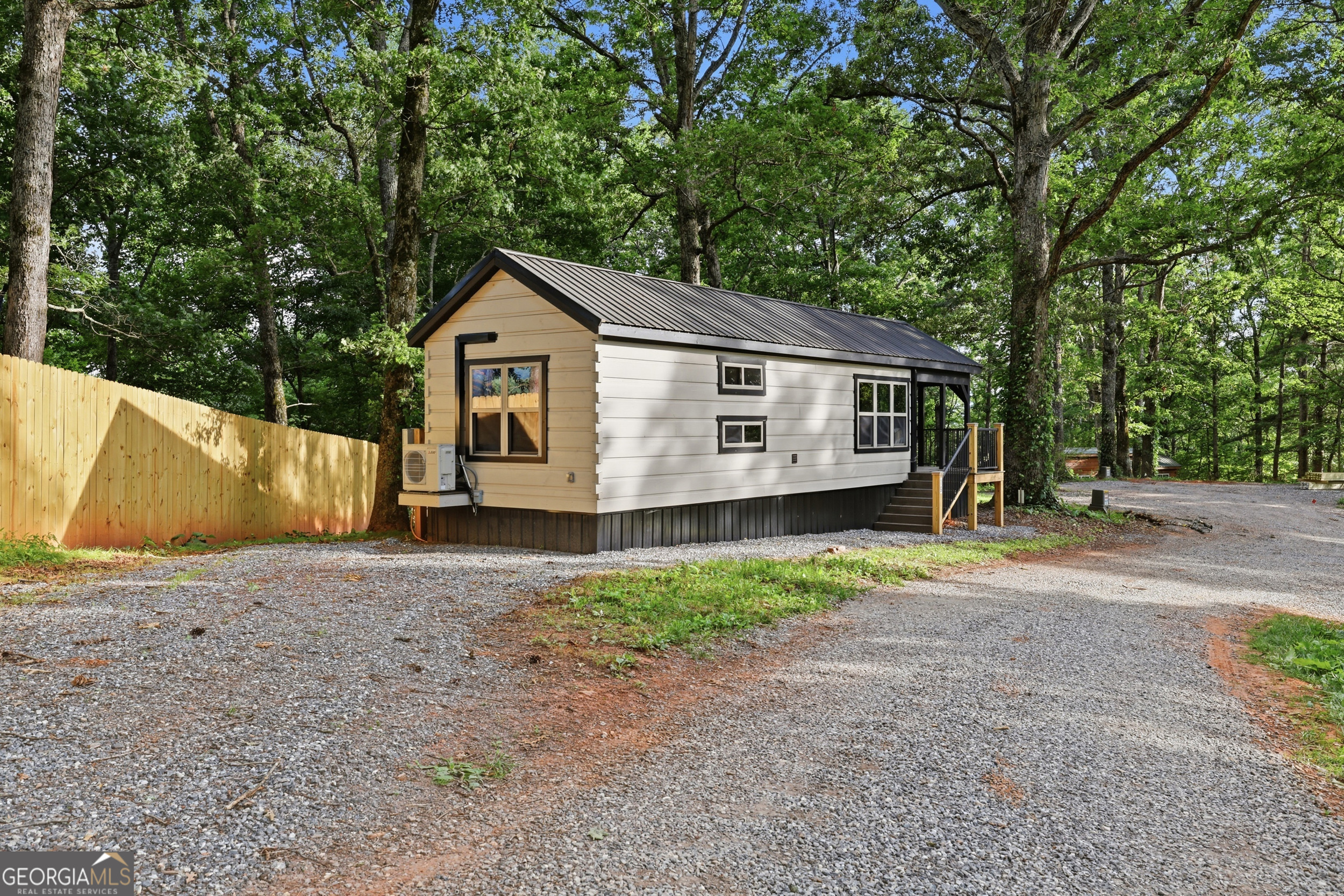 527 Saunders Lot 19 Property Photo 6