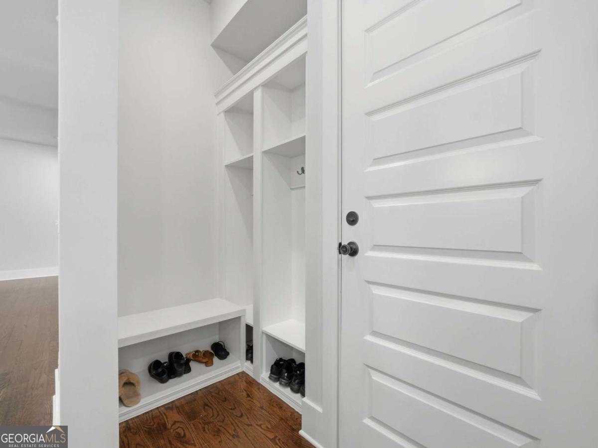 110 Old Avery Drive Property Photo 21