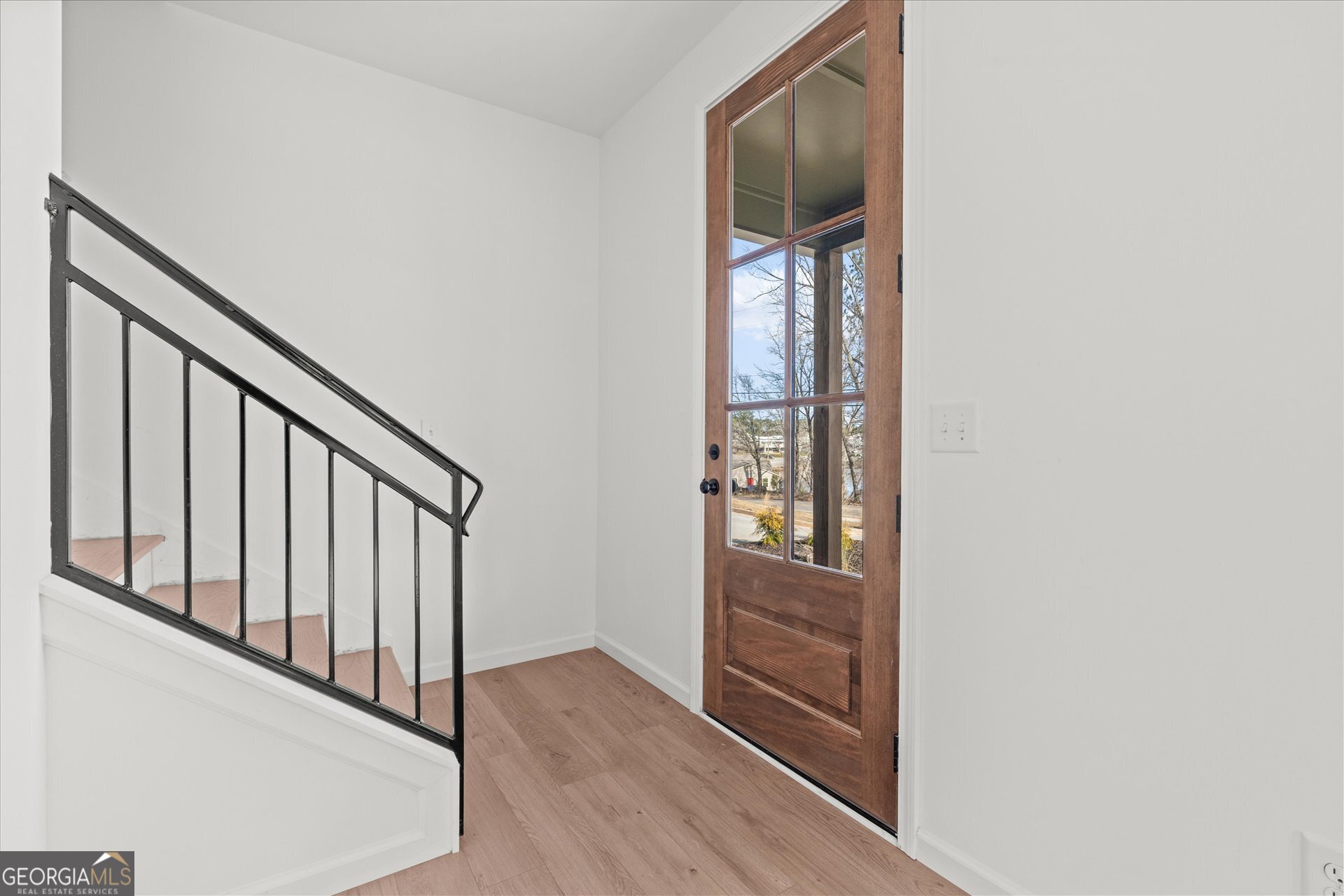 99 Carroll Circle Property Photo 3