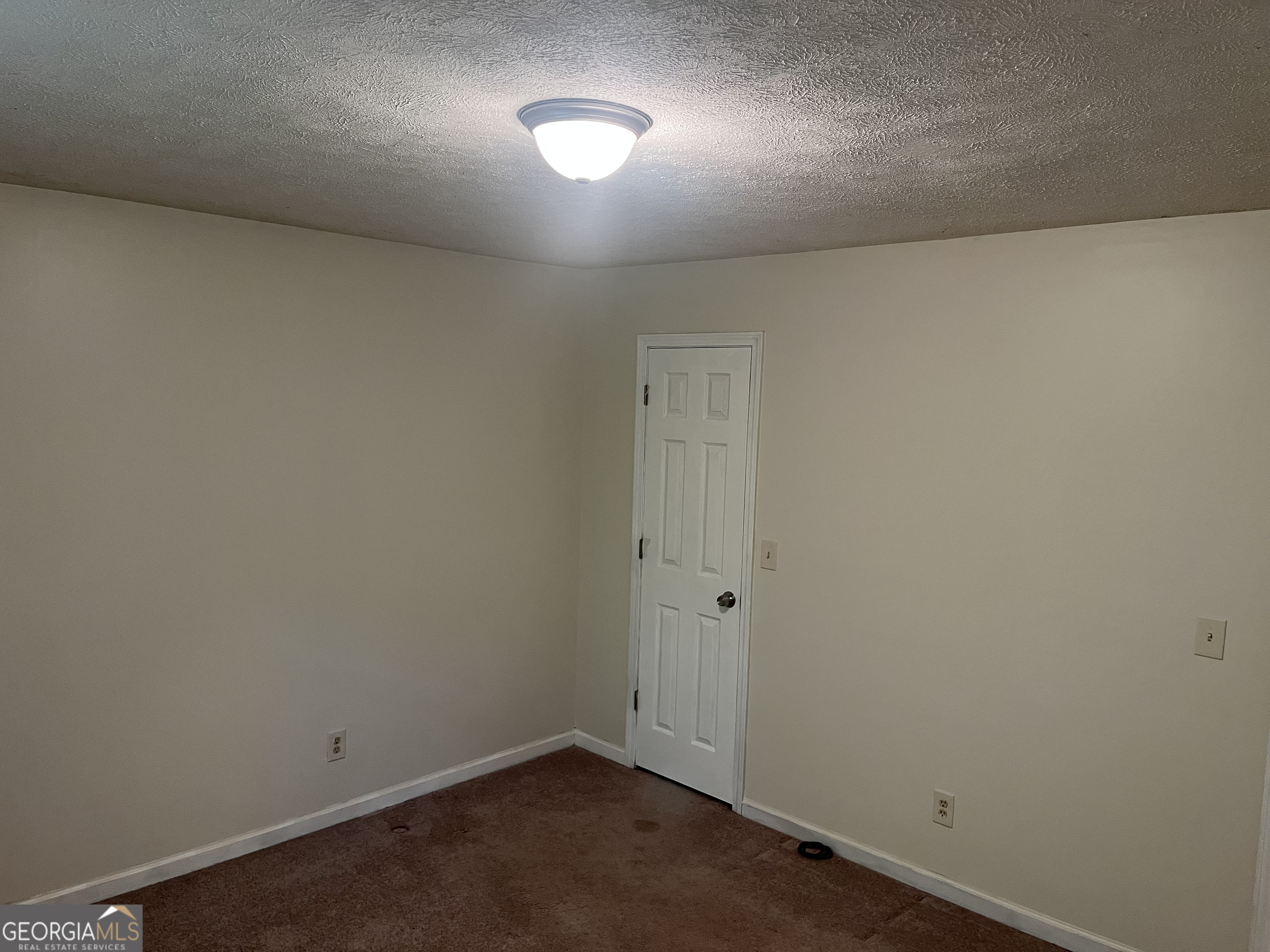 193 Glory Lane Property Photo 11
