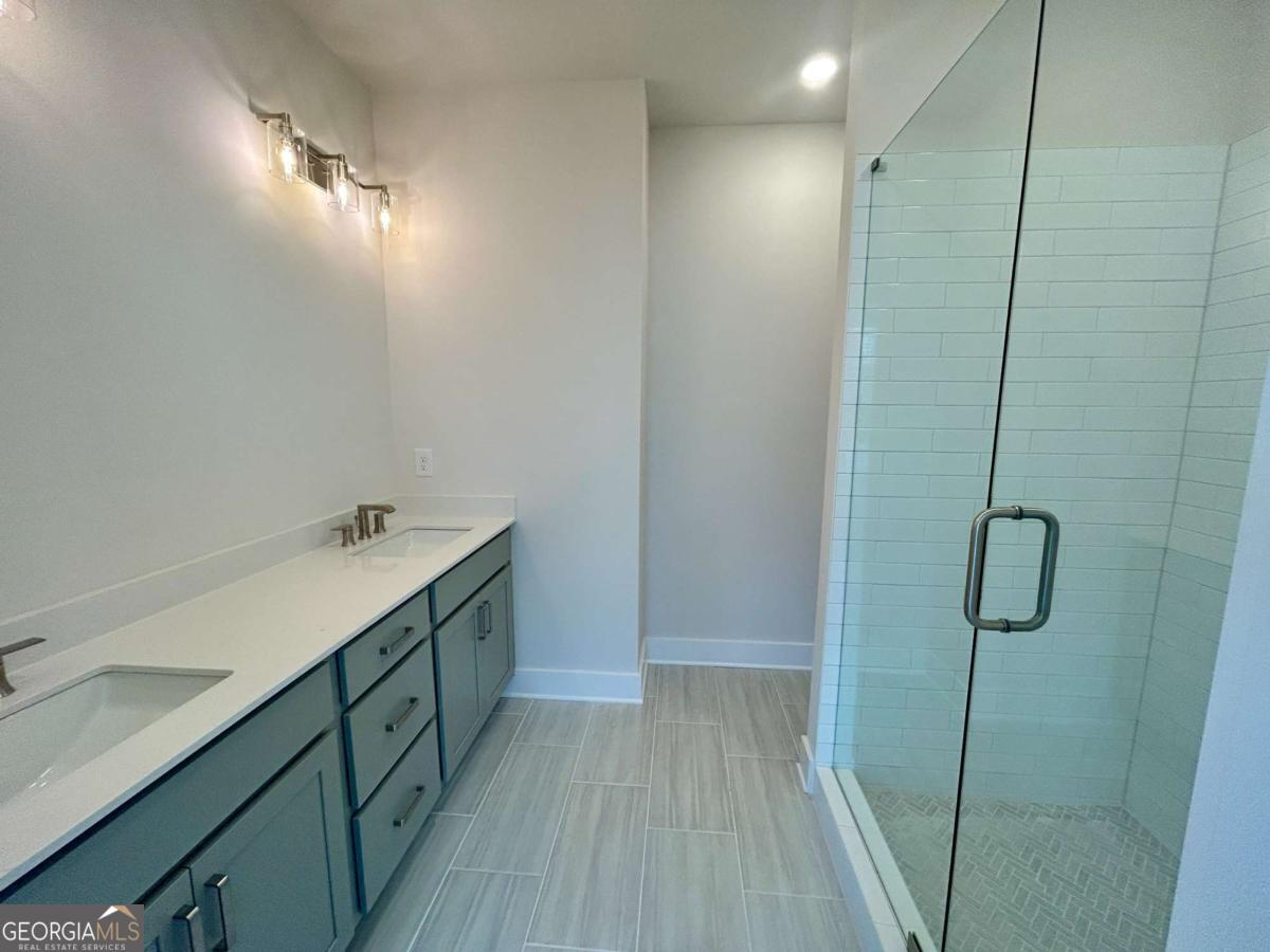 2652 Mackintosh Court # 23 Property Photo 11