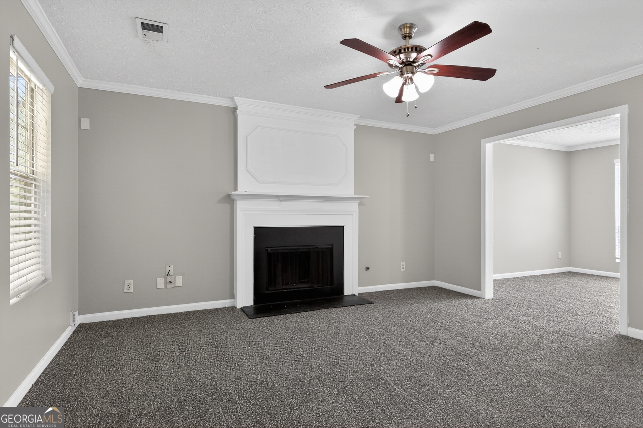 1121 Huntington Place Circle Property Photo 5