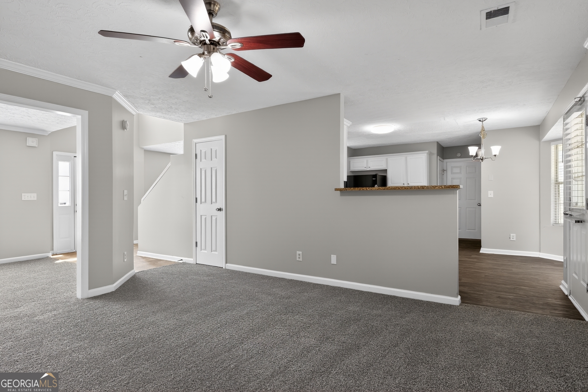 1121 Huntington Place Circle Property Photo 7