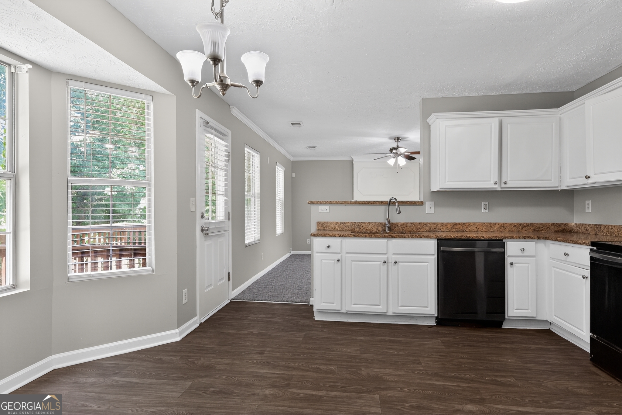 1121 Huntington Place Circle Property Photo 11
