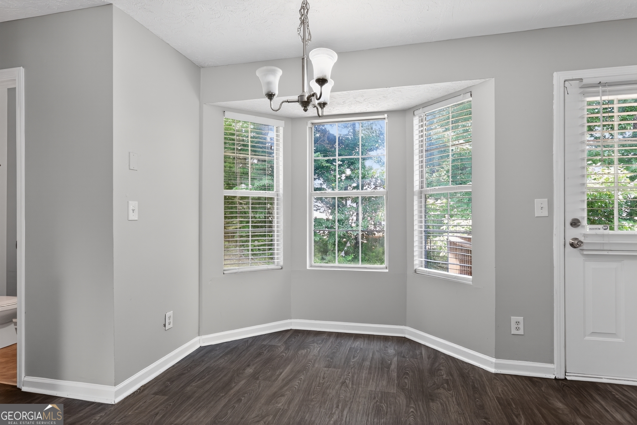 1121 Huntington Place Circle Property Photo 13