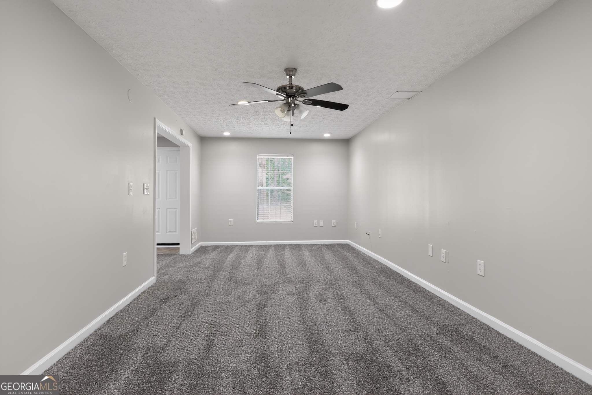 1121 Huntington Place Circle Property Photo 25