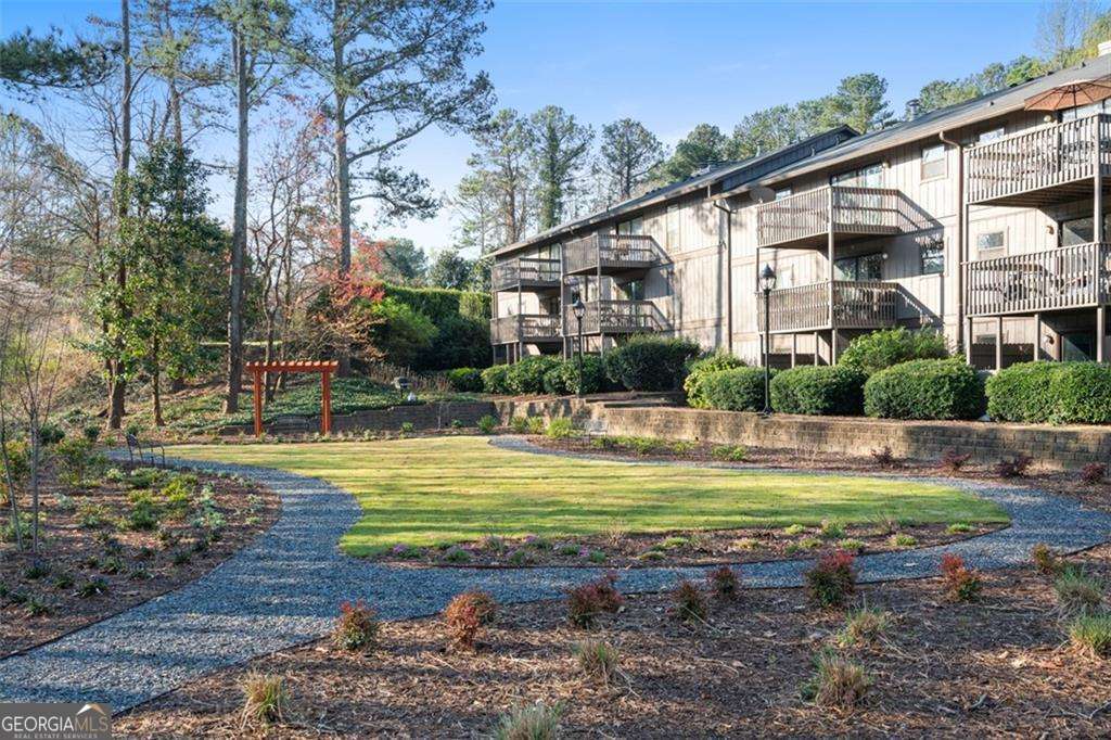 408 Smokerise Circle SE Property Photo 1