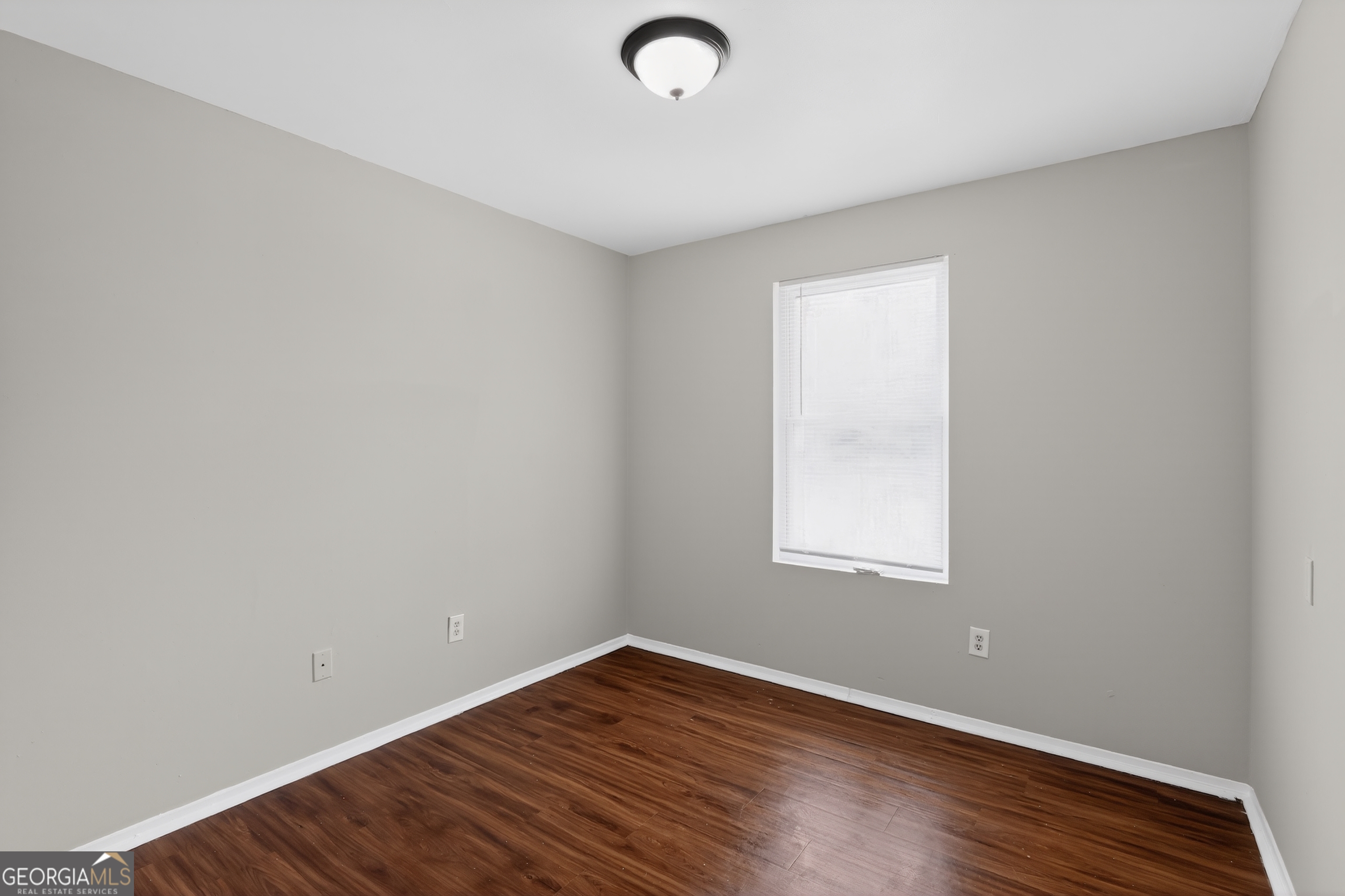 3812 Fairington Drive Property Photo 7