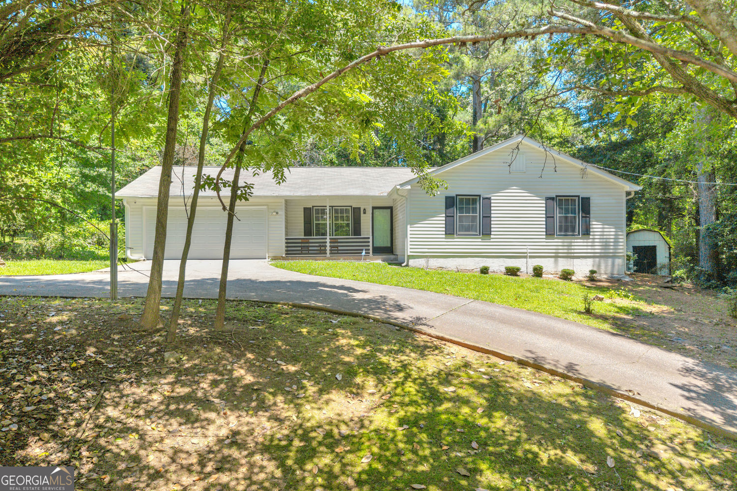 3992 Wrexham Drive Property Photo 1