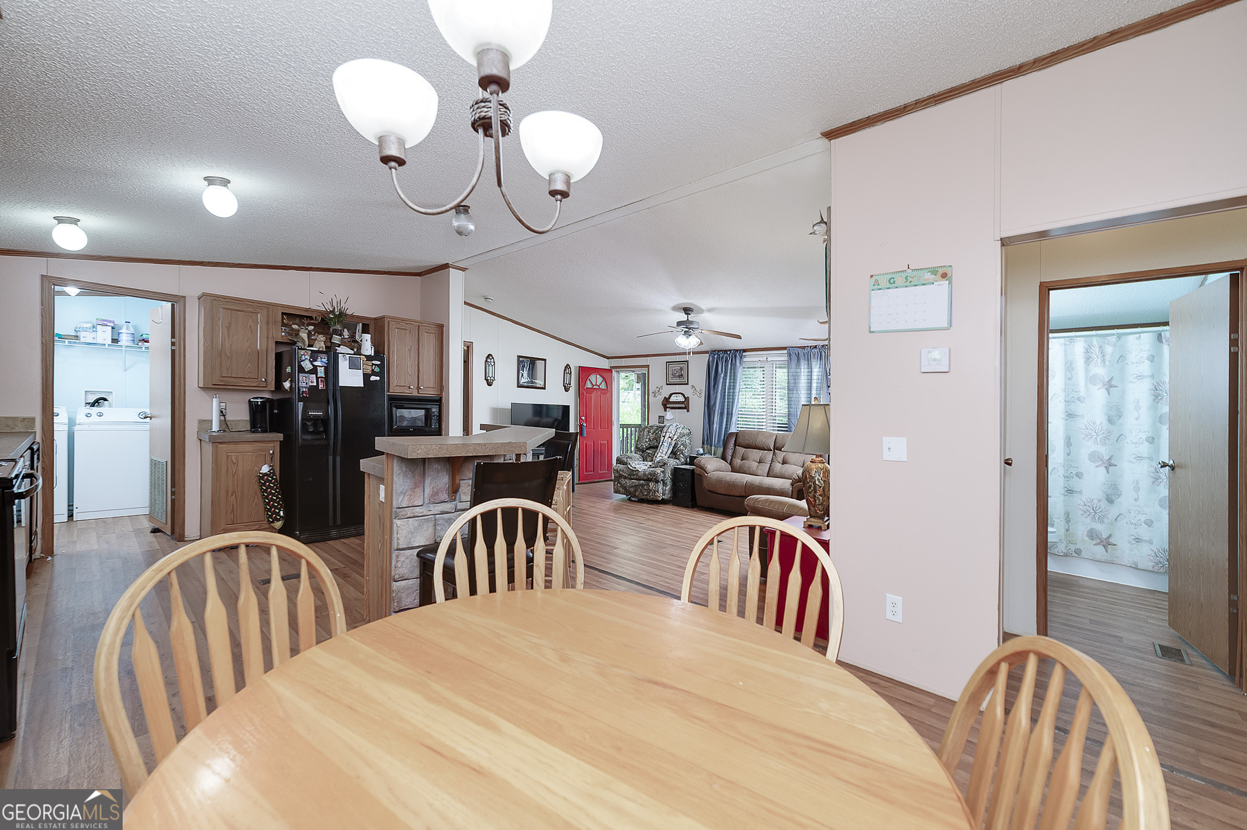 450 Lakeshore Drive Property Photo 19