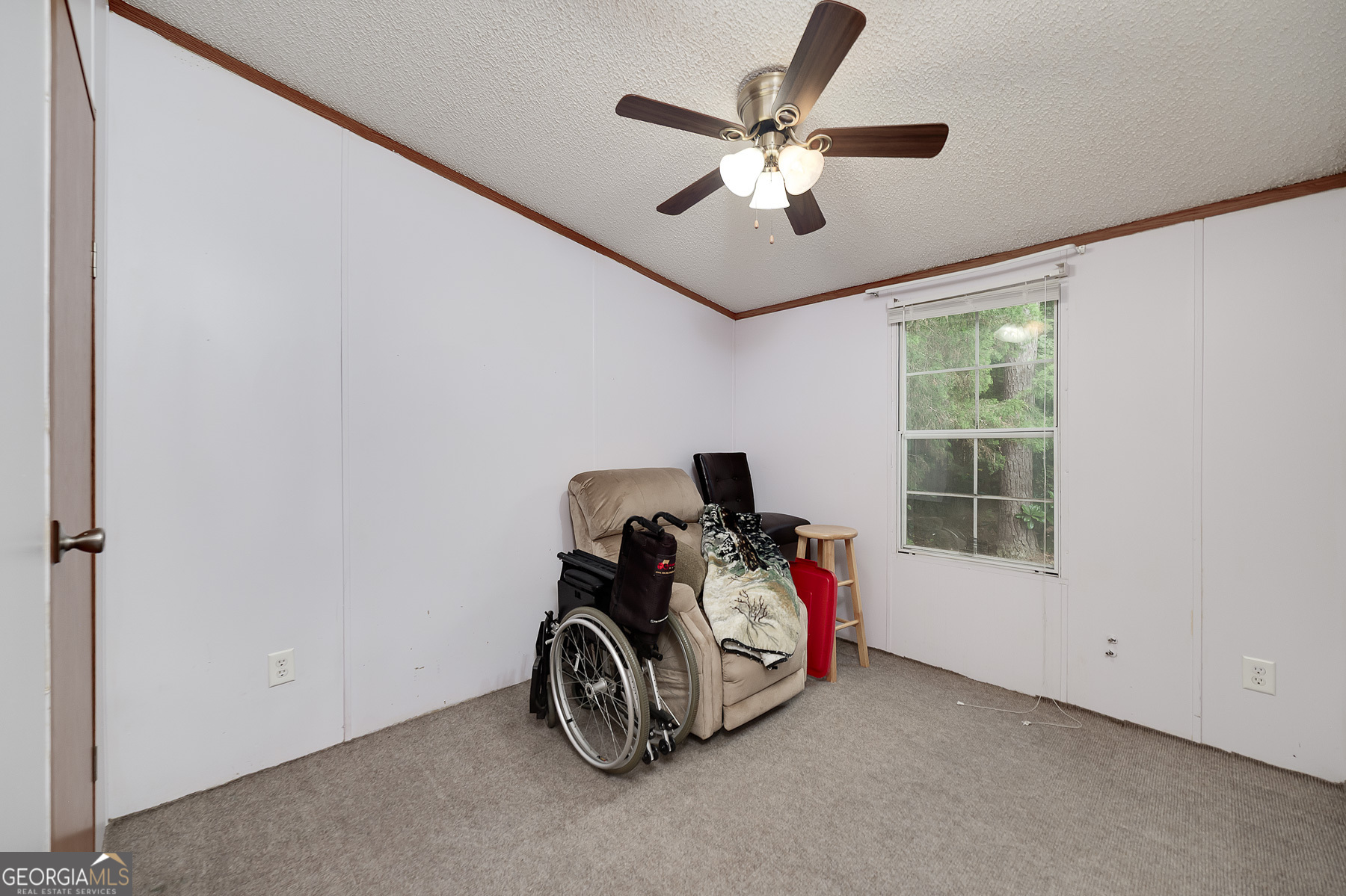 450 Lakeshore Drive Property Photo 25