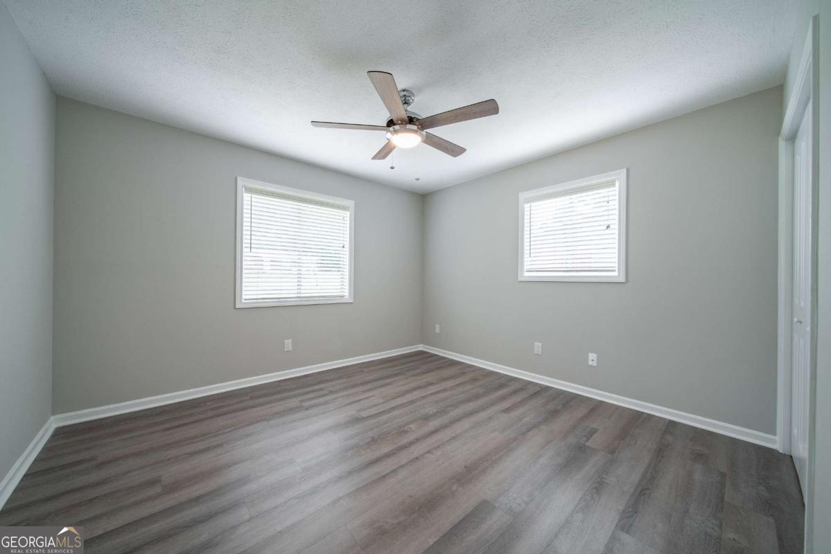 6040 Luna Drive Property Photo 22