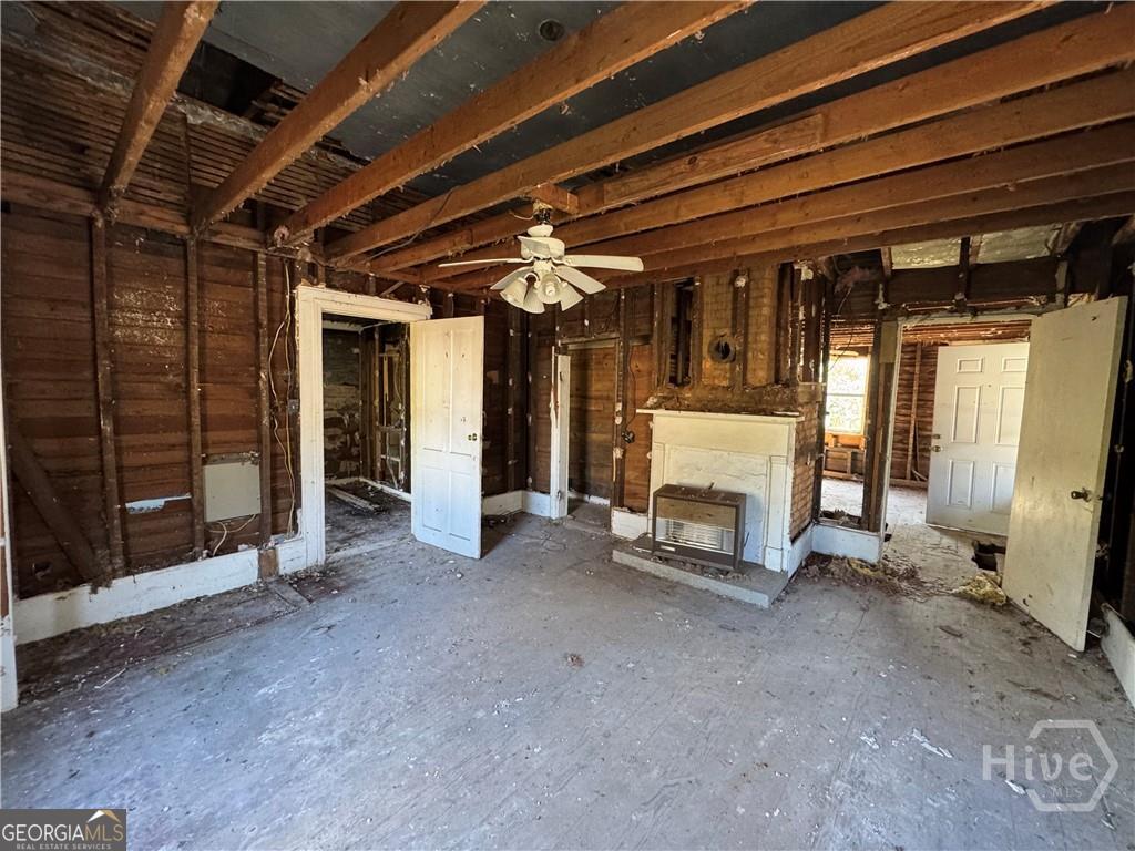 160 Macon Avenue Property Photo 7