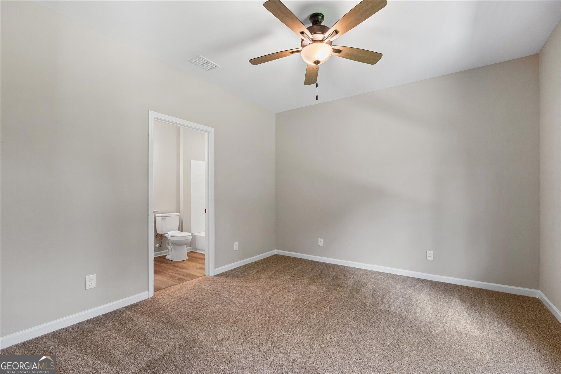 109 Haygood Place Property Photo 11
