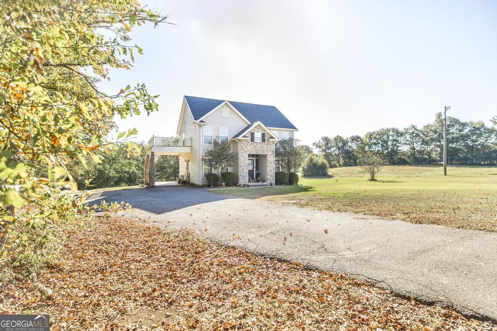 1550 Charlie Benson Road Property Photo 1