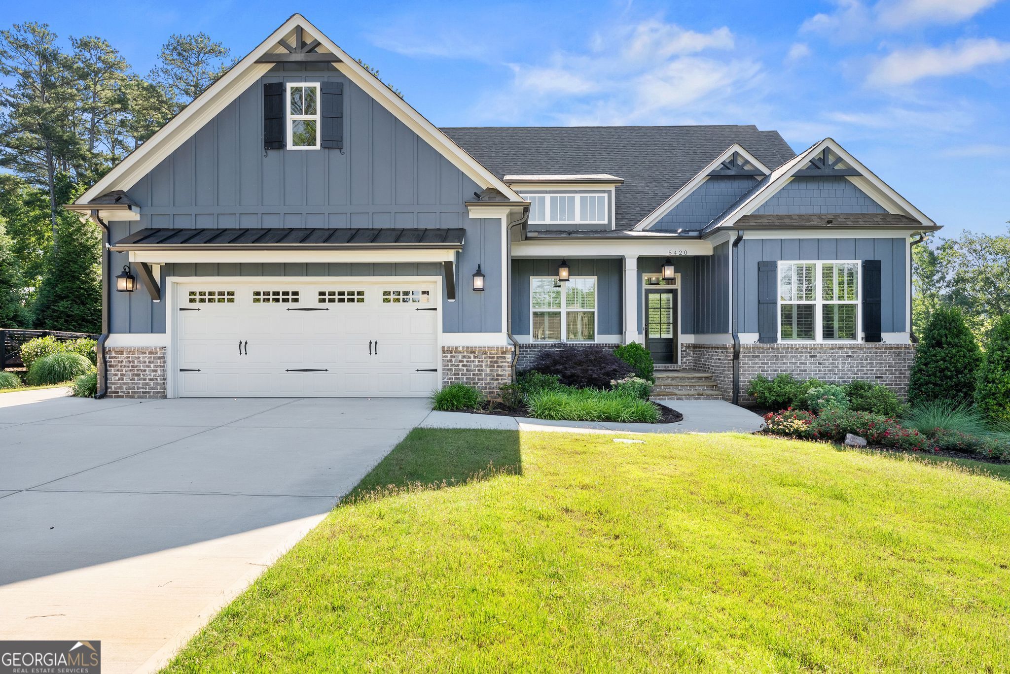 5420 Fishermans Cove Property Photo 1