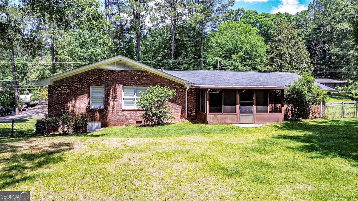 265 Ferncliff Drive Property Photo 24