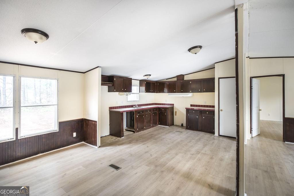 150 Parker Drive Property Photo 10