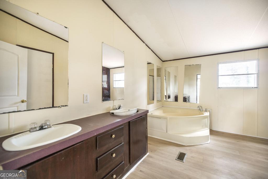 150 Parker Drive Property Photo 24