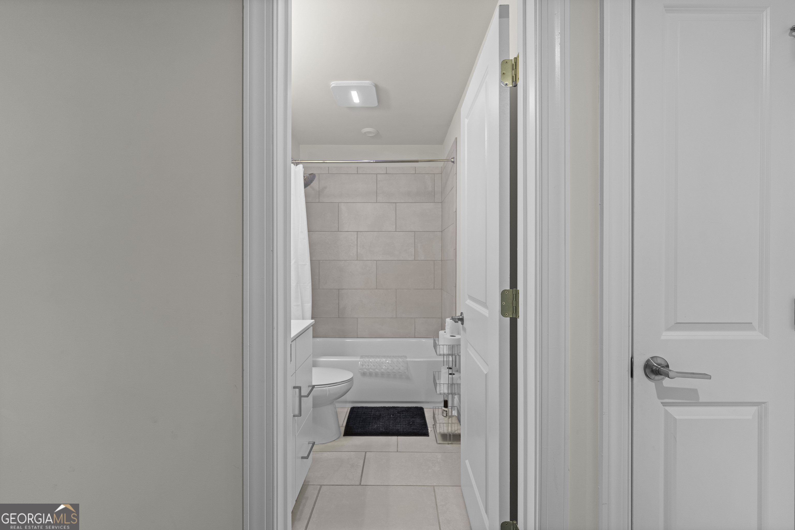2042 Violet Lane Property Photo 41