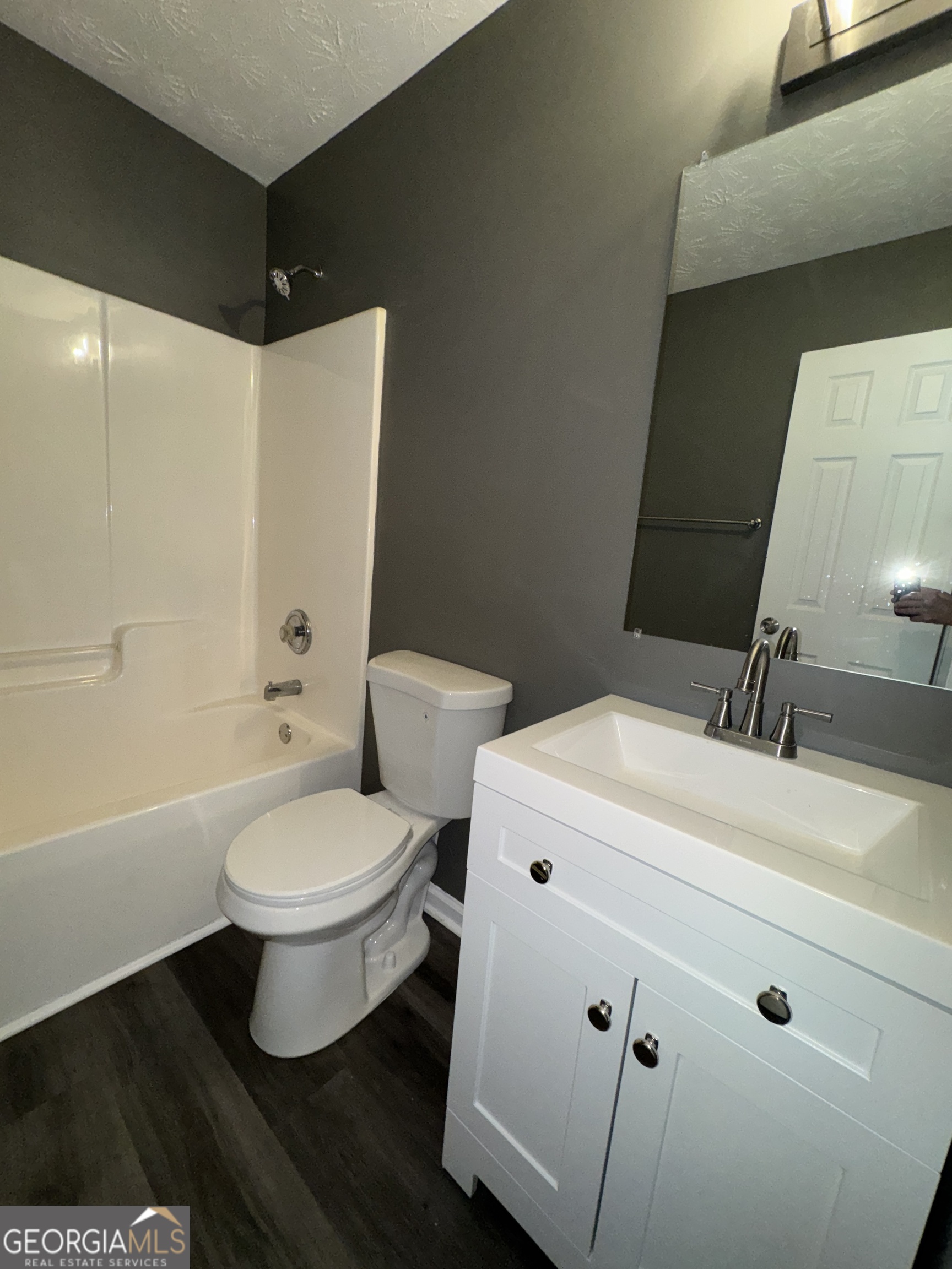 330 Crestfield Circle Property Photo 8