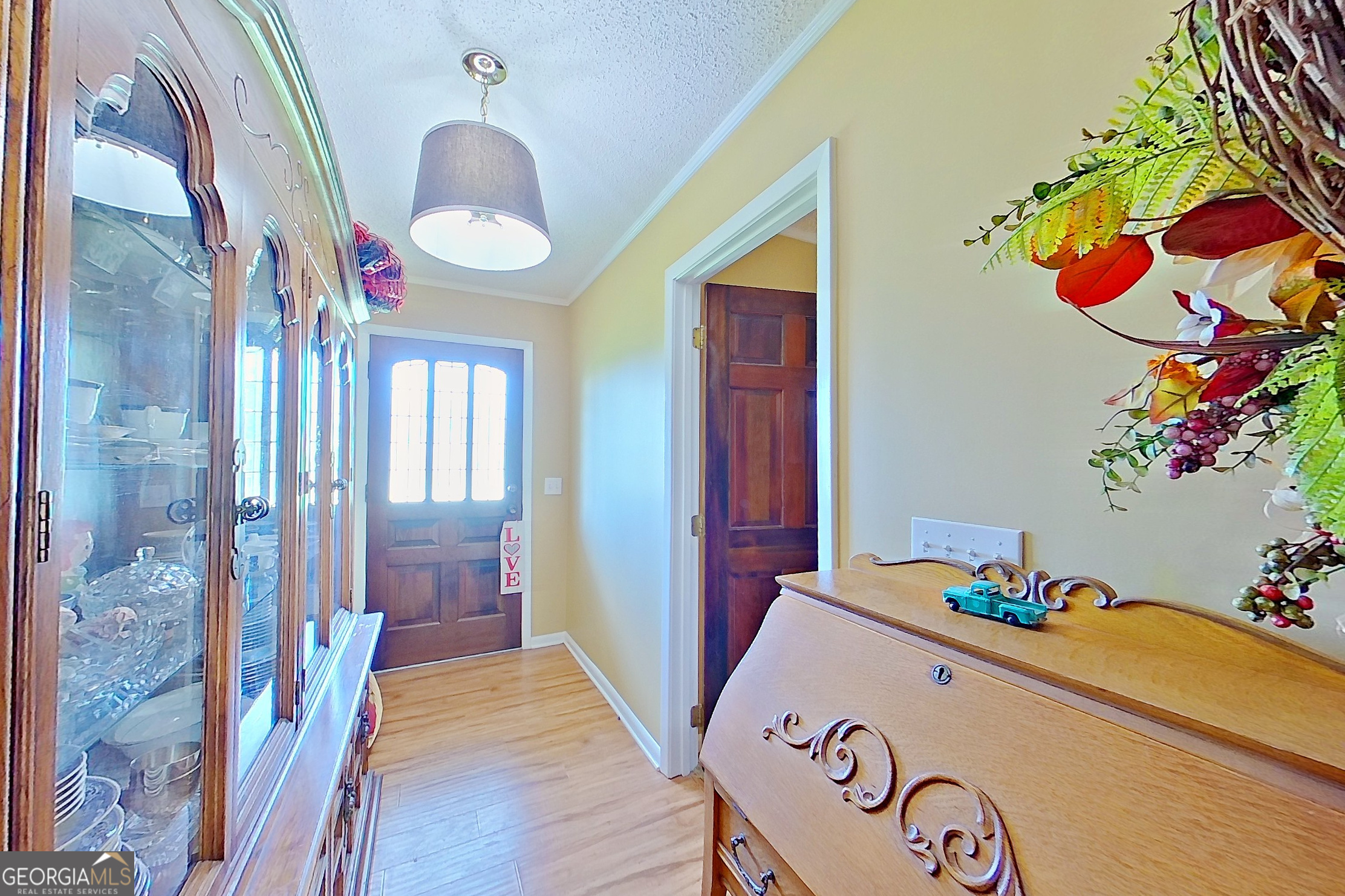 182 Myra Street Property Photo 7