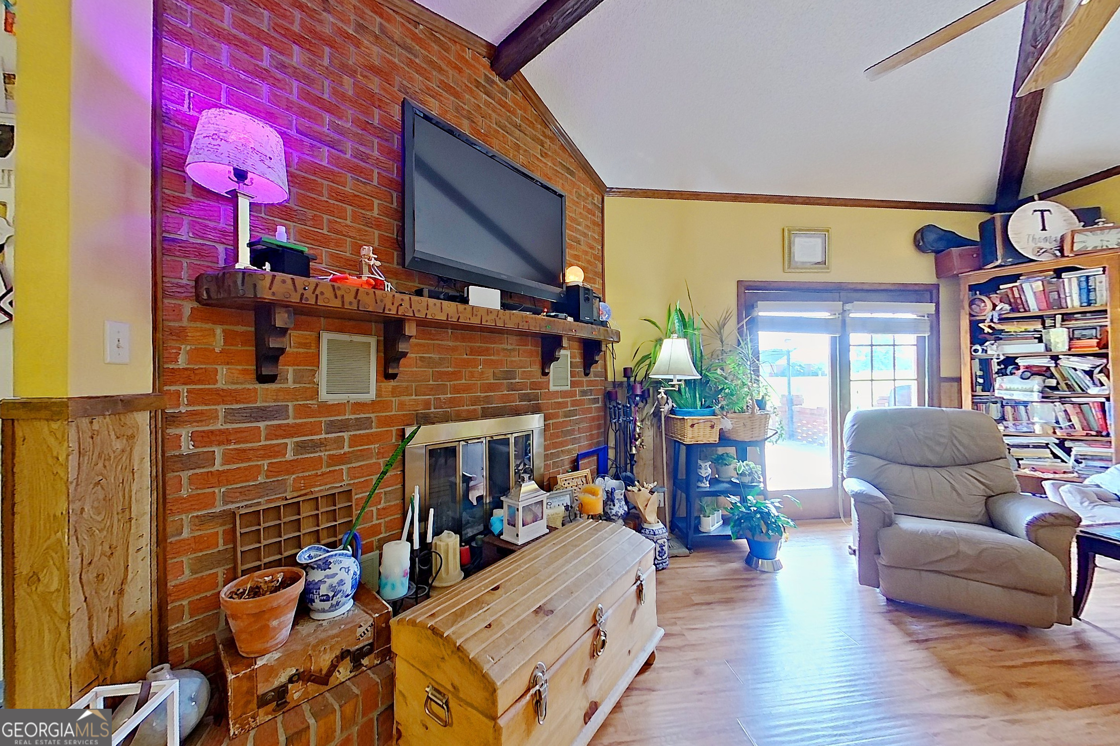 182 Myra Street Property Photo 8