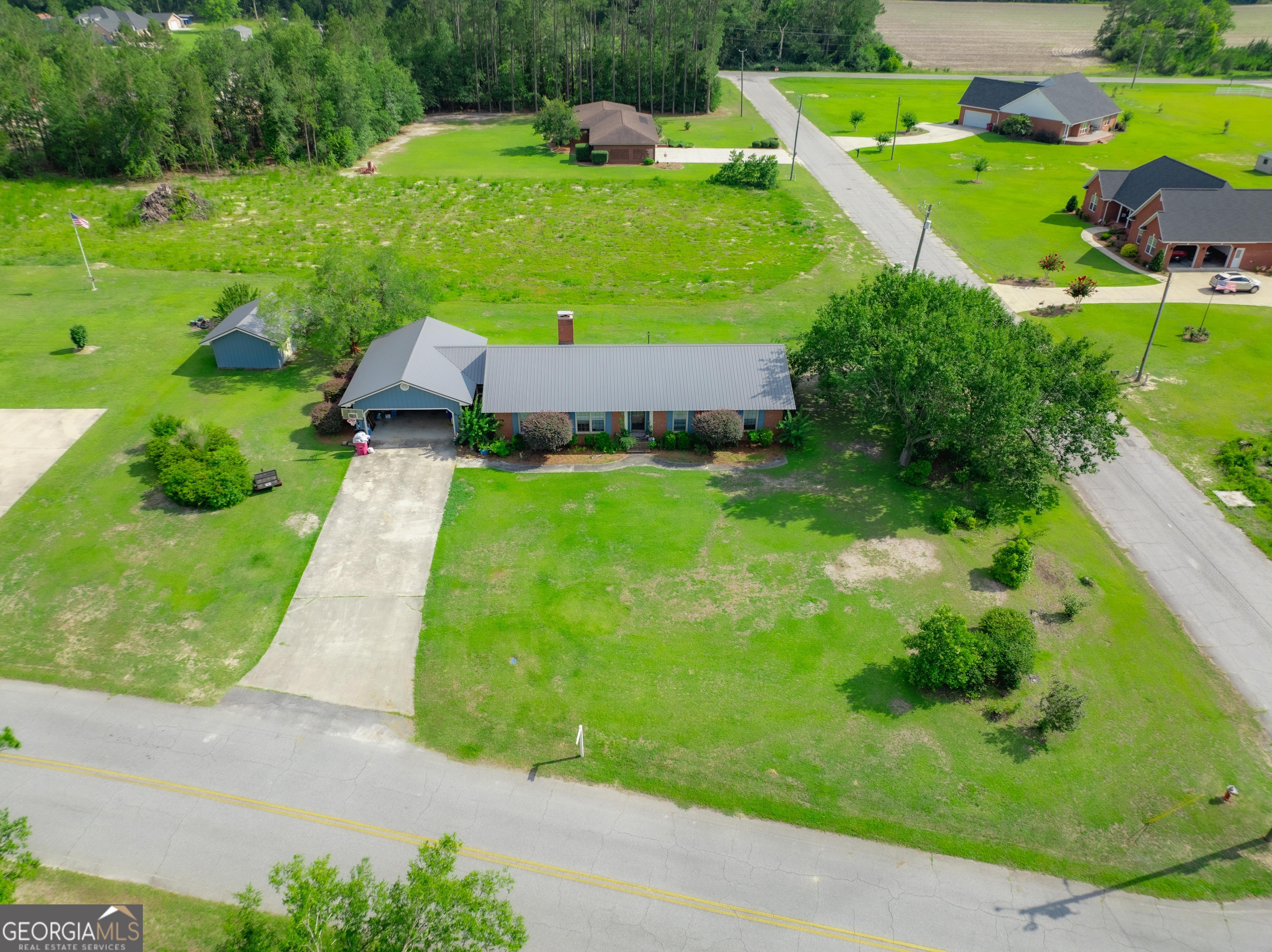 182 Myra Street Property Photo 37