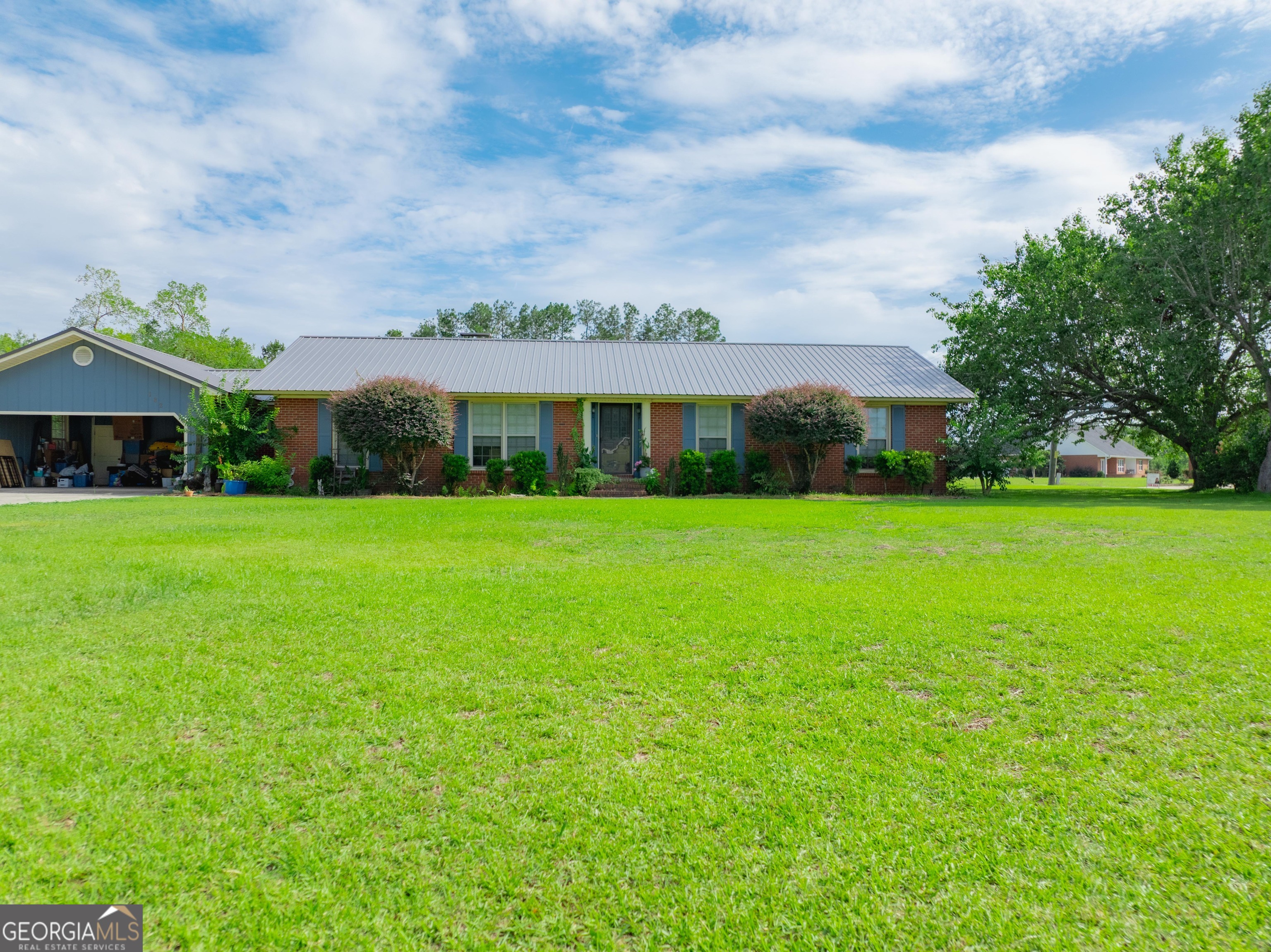 182 Myra Street Property Photo 41