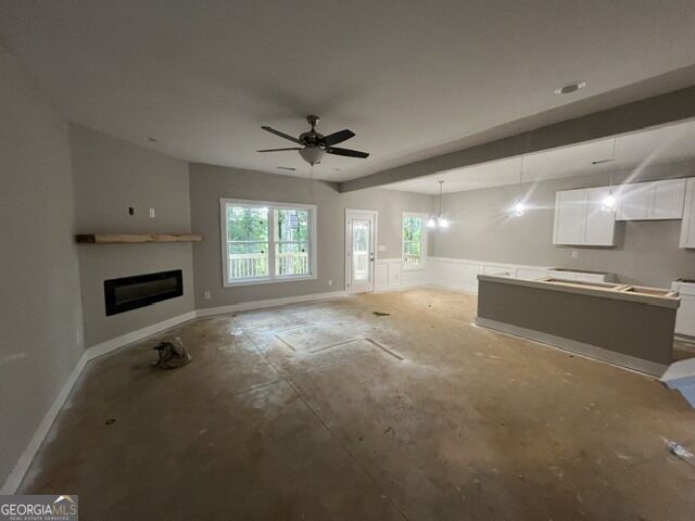 296 Stonington Drive Property Photo 4