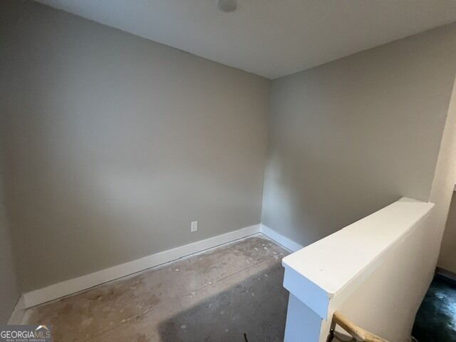 296 Stonington Drive Property Photo 13