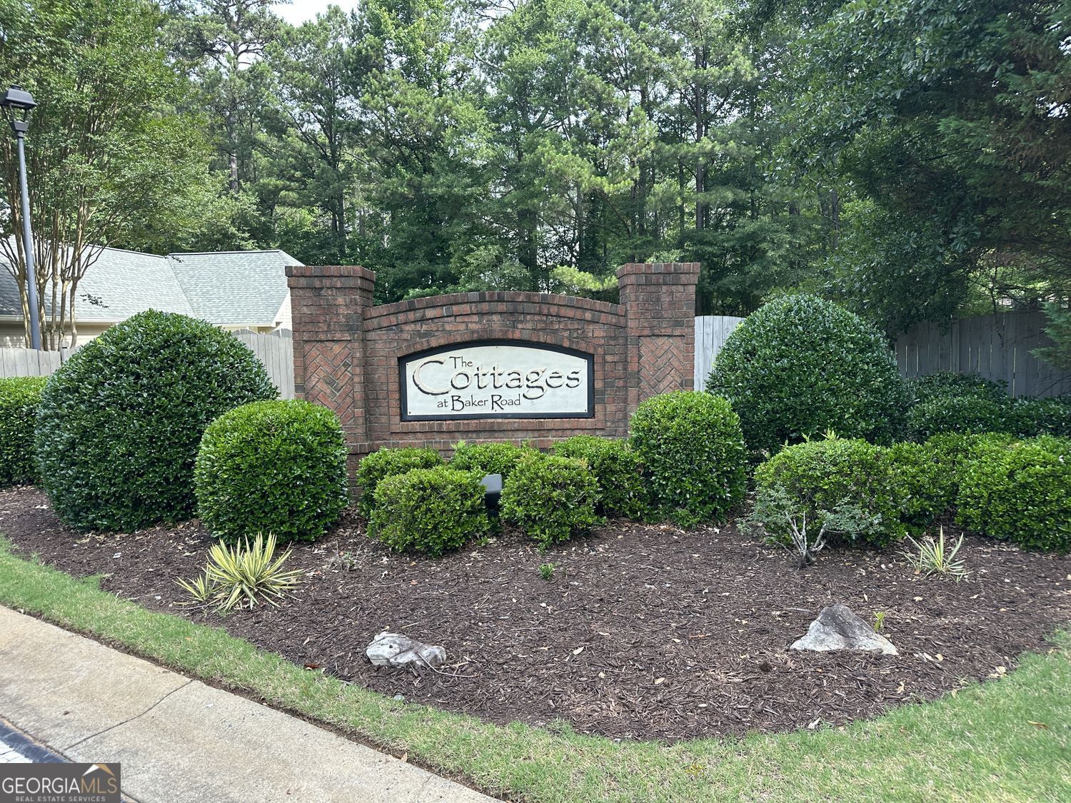 5033 Kathryn Glen Drive Property Photo 3