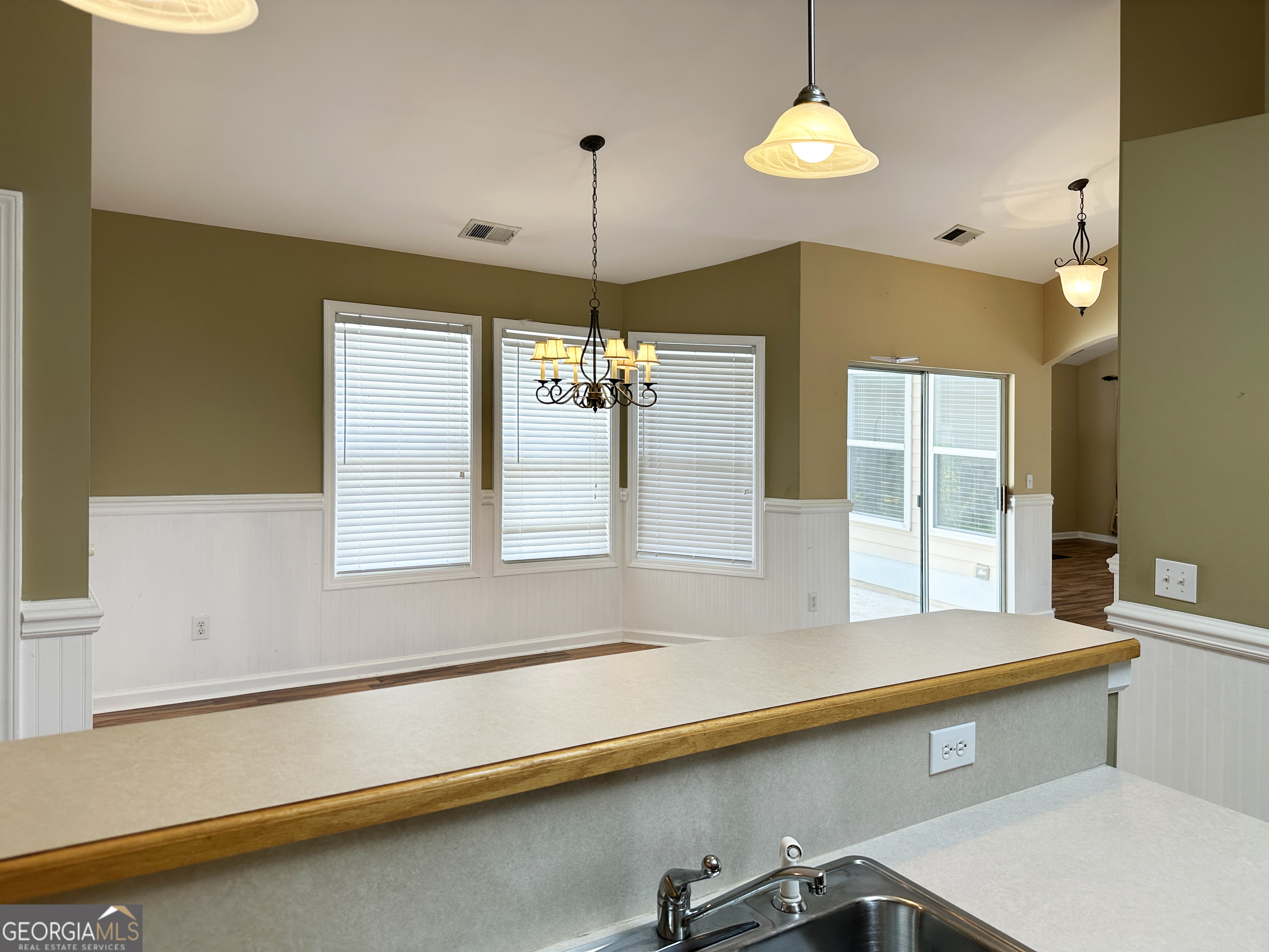 5033 Kathryn Glen Drive Property Photo 13