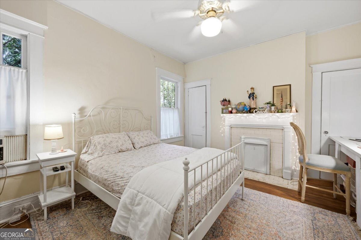 871 Boulevard Property Photo 15
