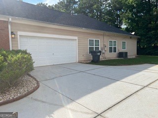 1413 Manston Court Property Photo 2