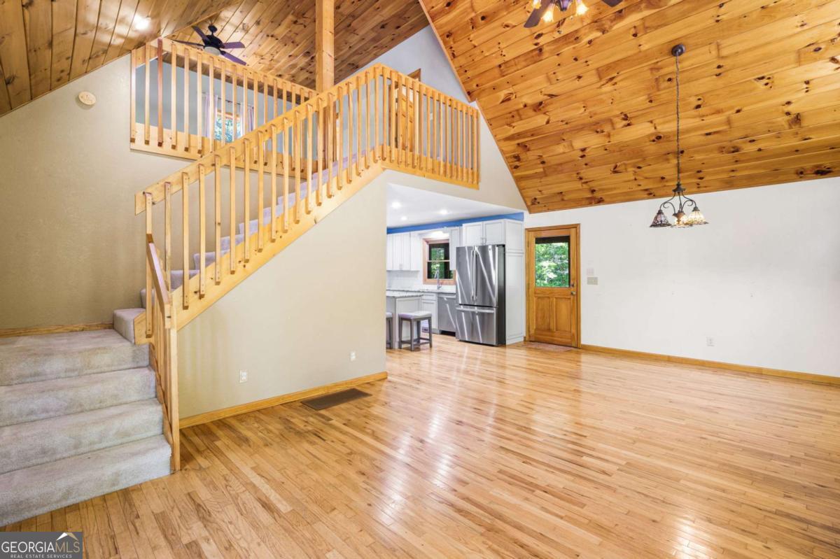 977 Tarheel Drive W Property Photo 8