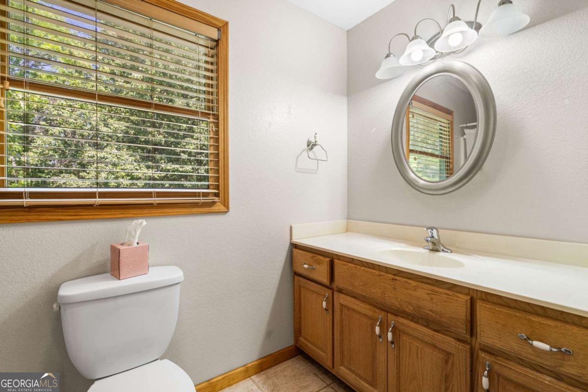 977 Tarheel Drive W Property Photo 12