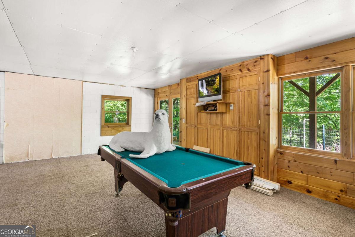 977 Tarheel Drive W Property Photo 17