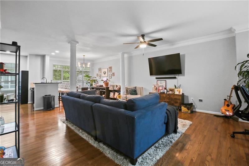 1112 Park Row S Property Photo 14