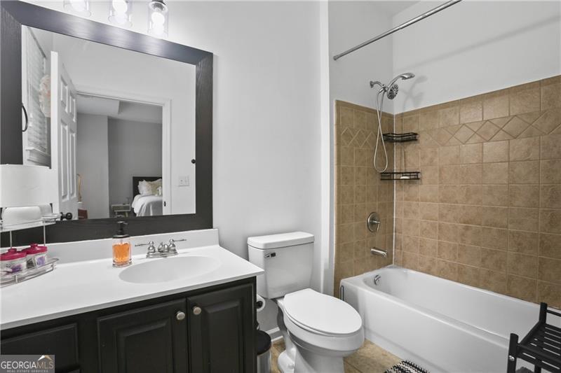 1112 Park Row S Property Photo 20