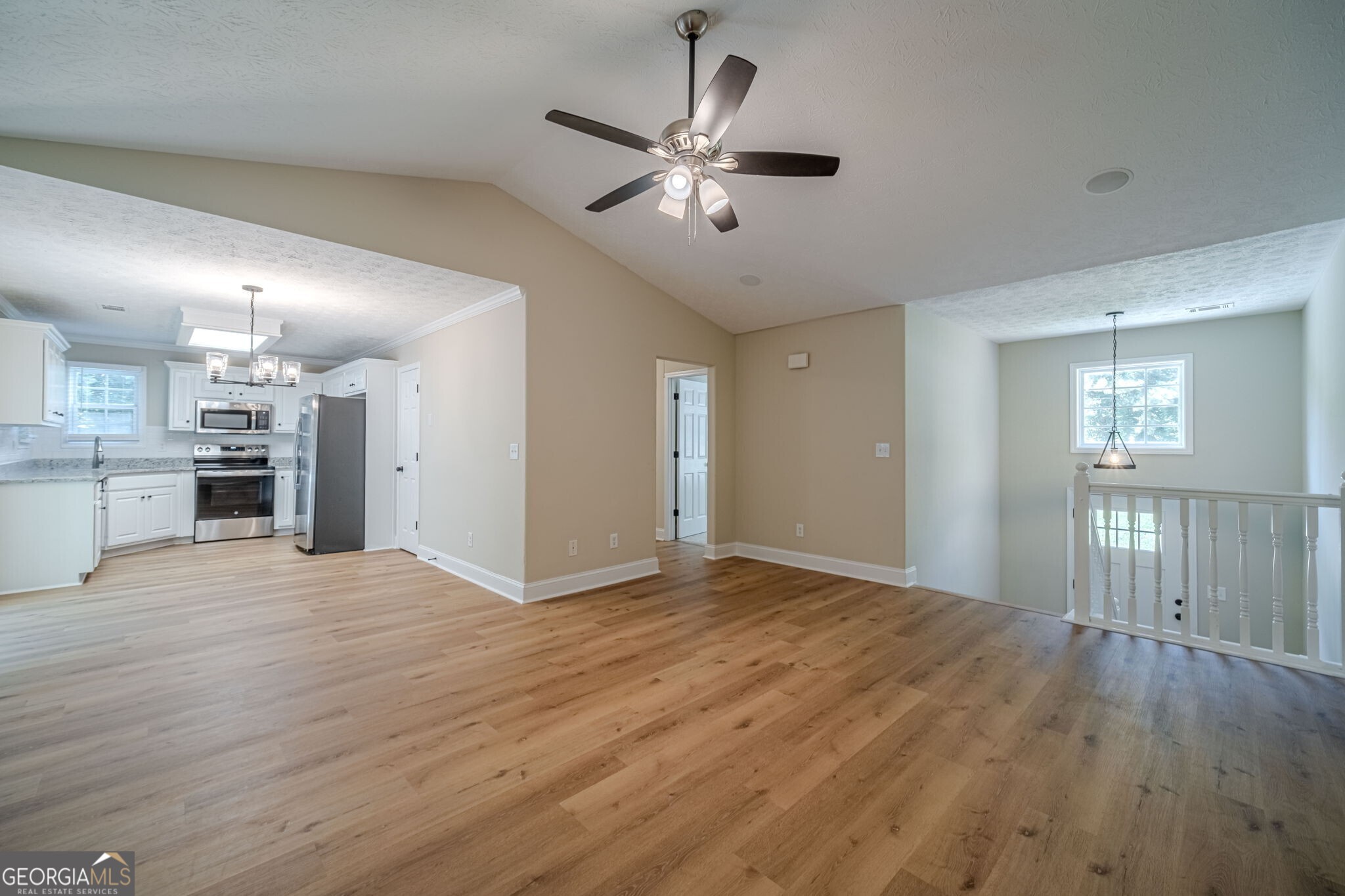 1825 River Run Road Property Photo 5