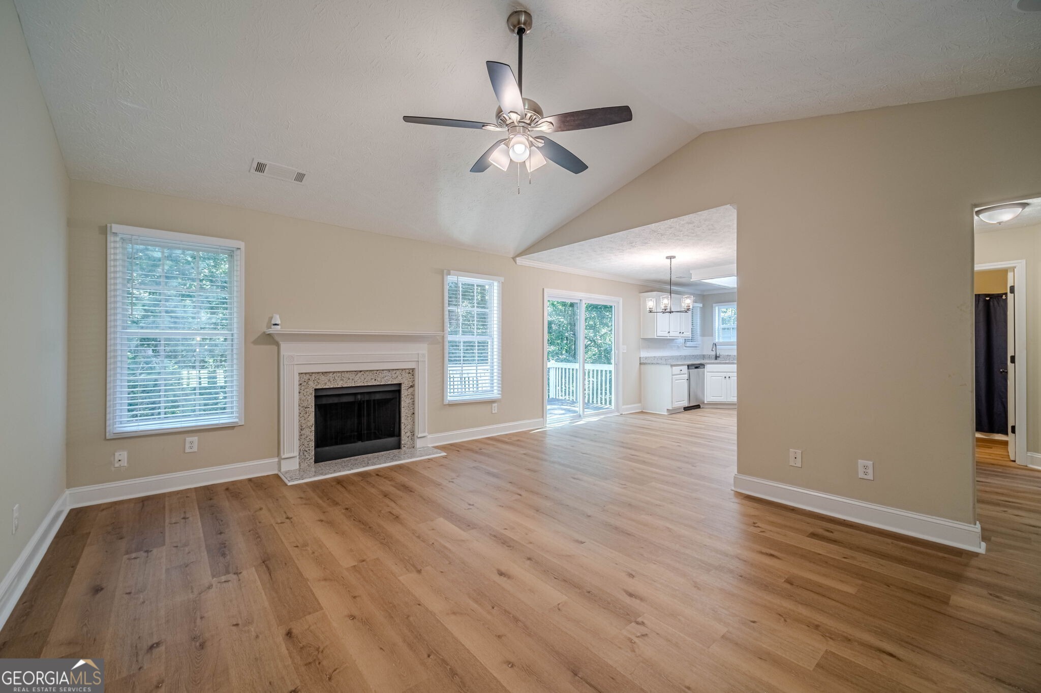 1825 River Run Road Property Photo 7