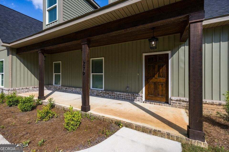 279 River North Boulevard Property Photo 3