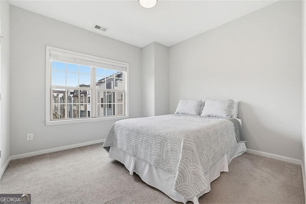 629 Broadview Place Property Photo 16