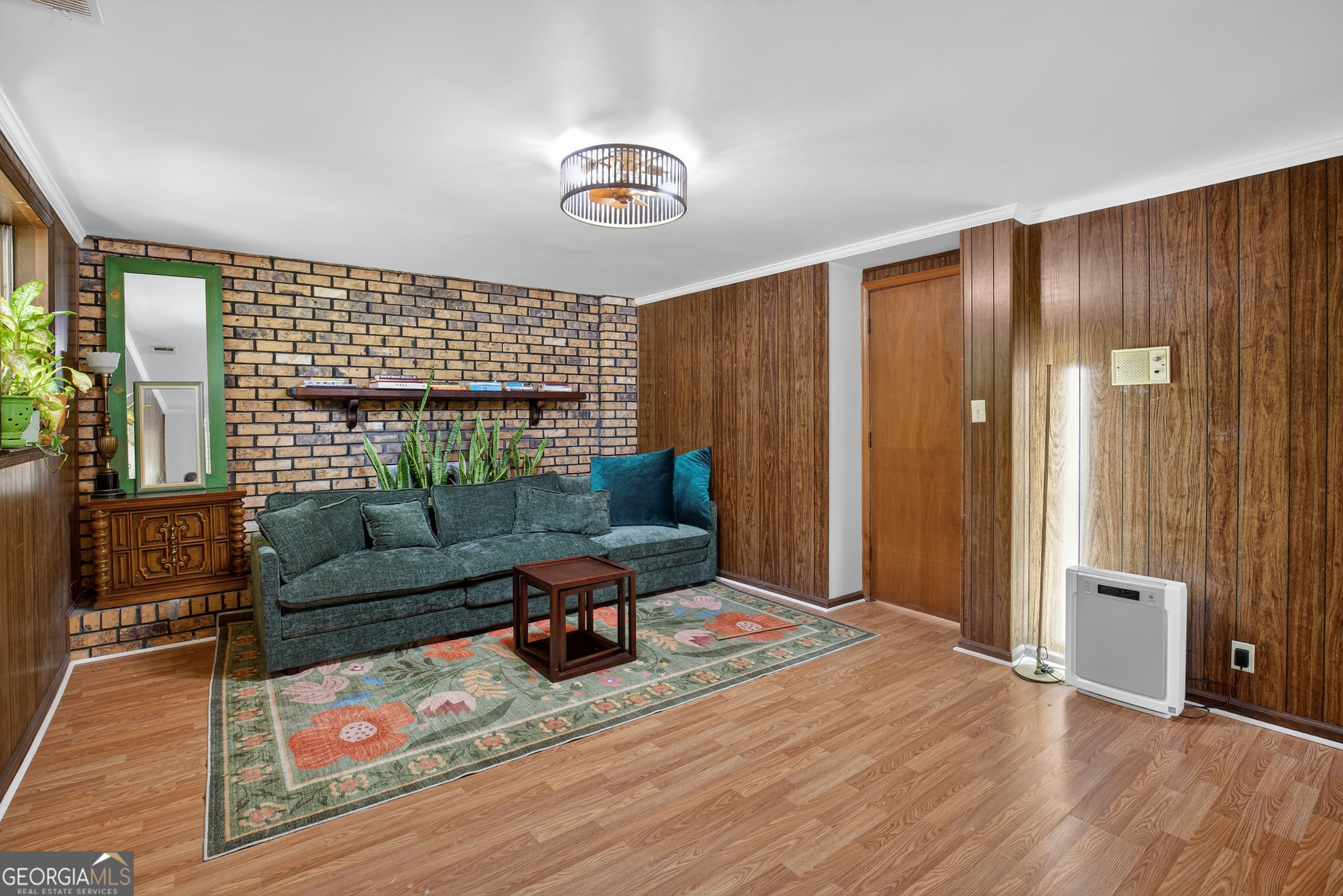 2064 Adriatic Drive Property Photo 3