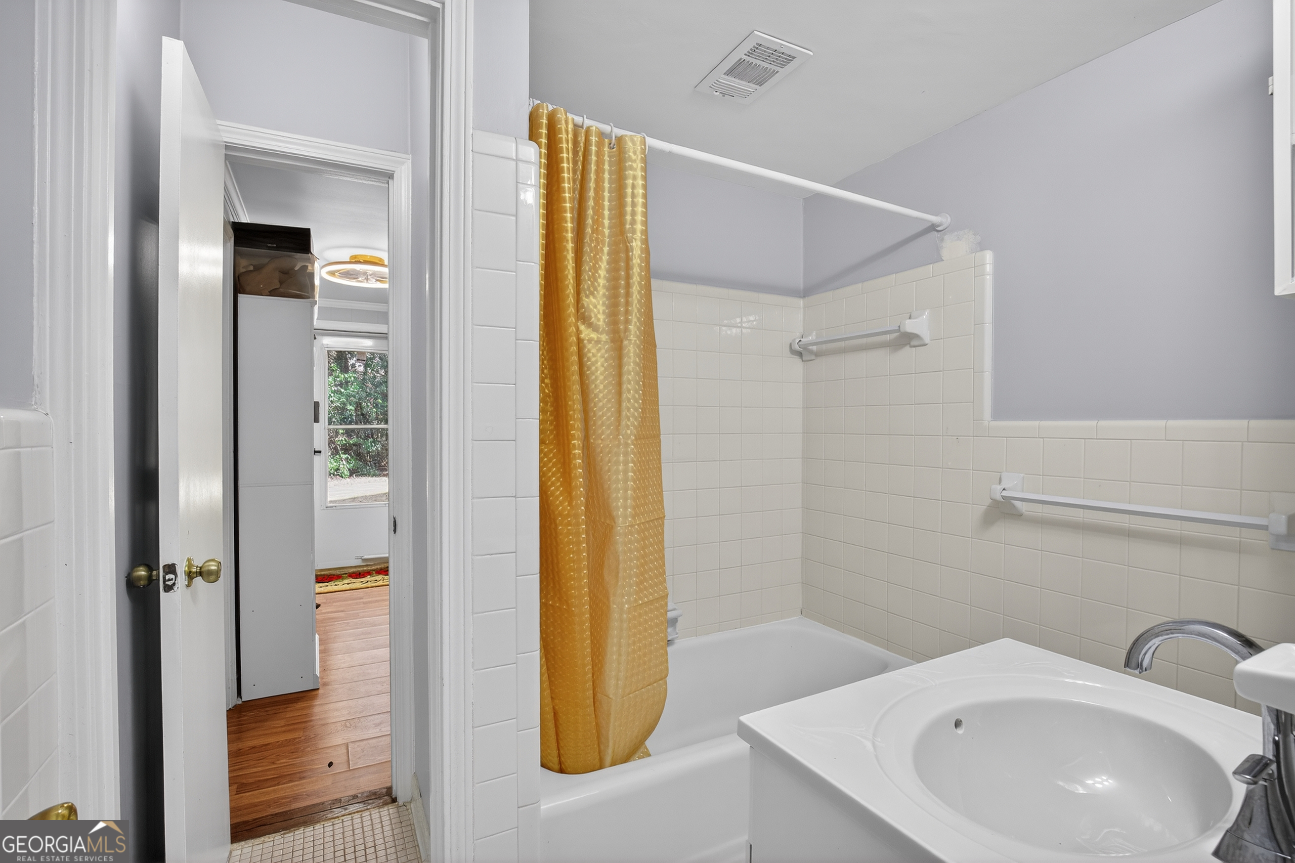 2064 Adriatic Drive Property Photo 18